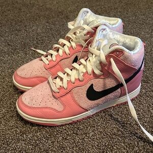 Nike Women's Pink and Black High-Top Sneakers